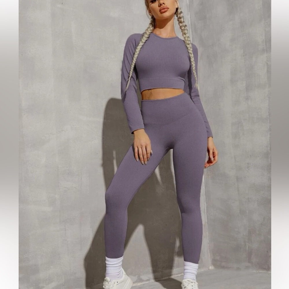 Purple workout set